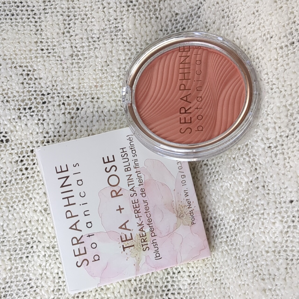 Seraphine Botanicals Tea + Rose Blush in Fresh Apricot, 10g/0.35oz